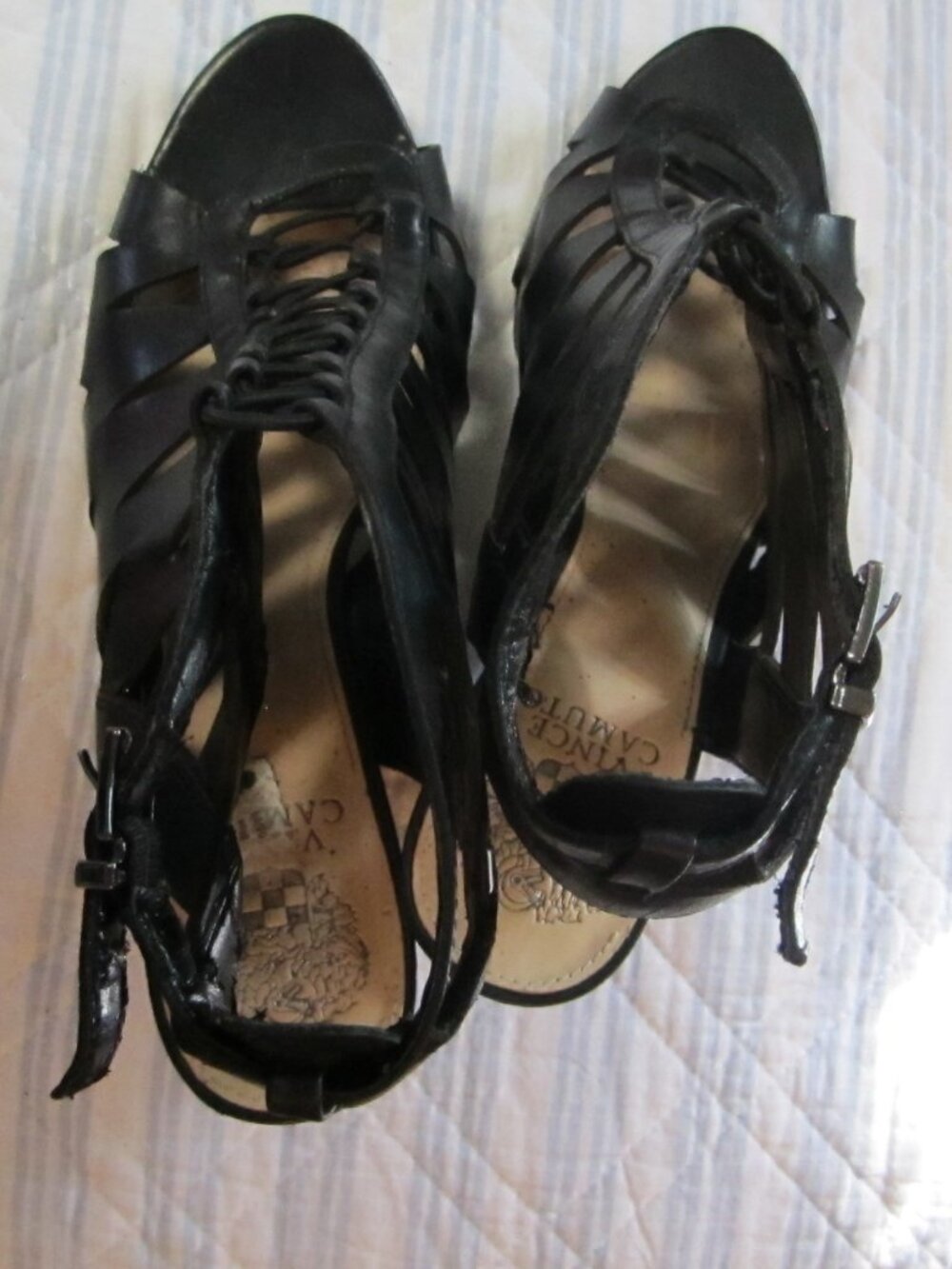 Vince Camuto Black Strappy Gladiator Sandals
